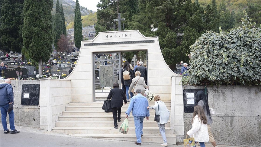 U Mostaru obilježen katolički blagdan Svi sveti
